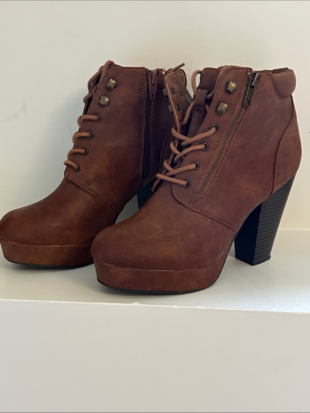 Material Girl Chestnut Brown Lace-Up Platform Ankle Boots